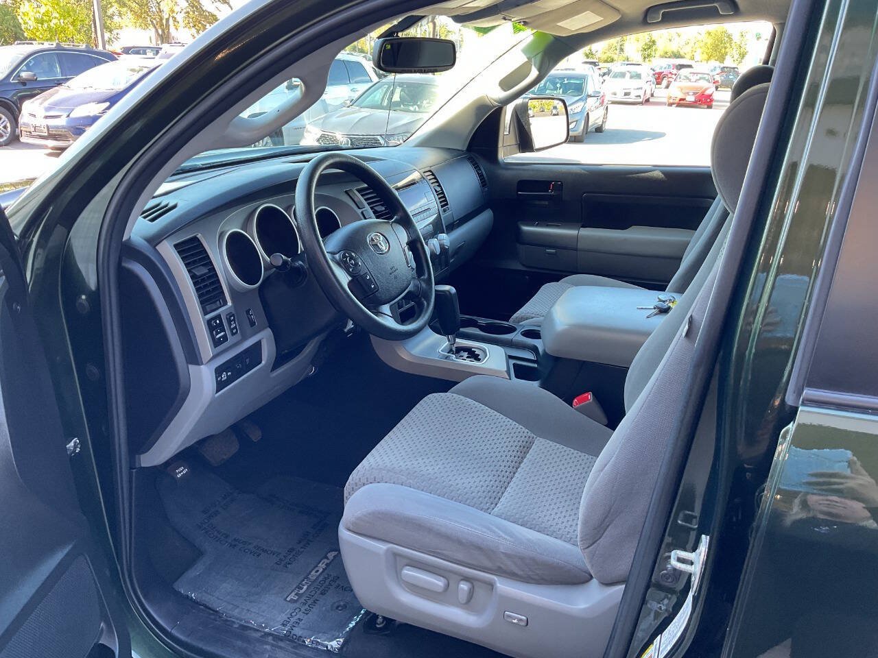 Used 2013 Toyota Tundra 4x4 Double Cab w/ TRD Off-Road Pkg image 14