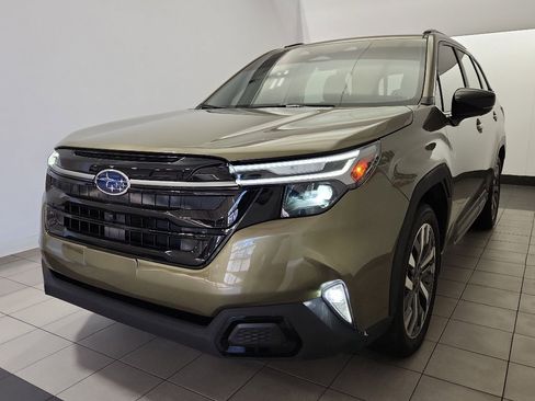 Certified 2025 Subaru Forester Touring w/ Popular Package - Touring image 2