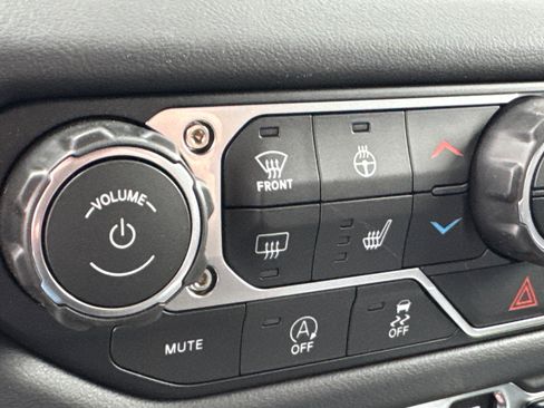 New 2026 Jeep Wrangler Sahara image 25