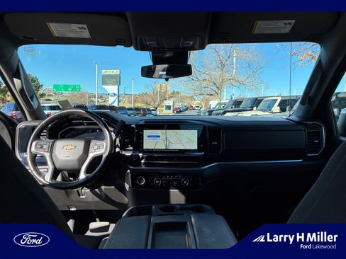 Used 2022 Chevrolet Silverado 1500 LT image 20