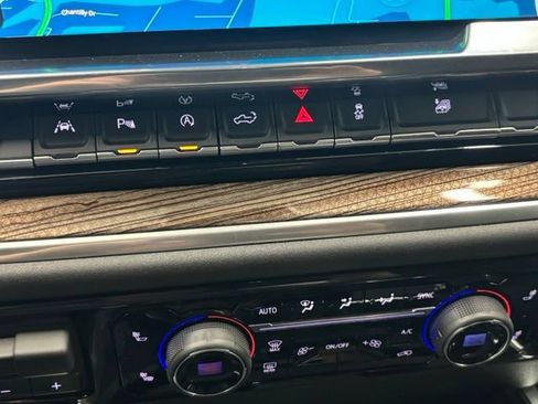 New 2026 Chevrolet Silverado 1500 RST w/ Dark Appearance Package AWD/4WD image 30