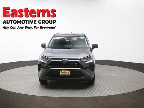 Used 2021 Toyota RAV4 LE image 52