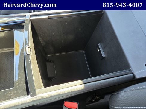 Used 2026 Chevrolet Traverse LT w/ Driver Confidence Package image 14