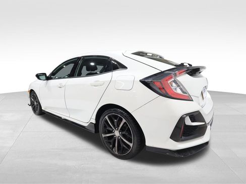 Used 2021 Honda Civic Sport image 2