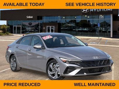 Used 2025 Hyundai Elantra Limited