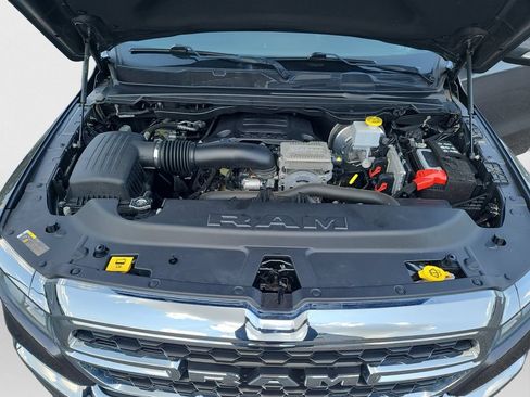 Certified 2022 RAM 1500 Big Horn AWD/4WD image 14