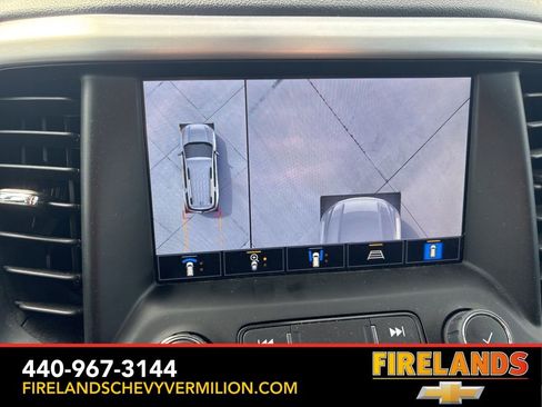 Used 2023 GMC Acadia SLT w/ Technology Package image 23