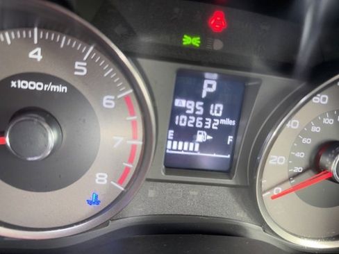 Used 2015 Subaru Forester 2.5i Limited image 16