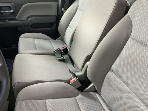 Used 2018 Chevrolet Silverado 1500 Custom w/ Custom Value Package image 20