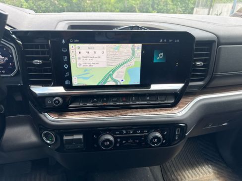 Used 2026 Chevrolet Silverado 1500 LT AWD/4WD image 10