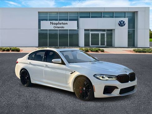 Used 2022 BMW M5 w/ Executive Package AWD/4WD image 3