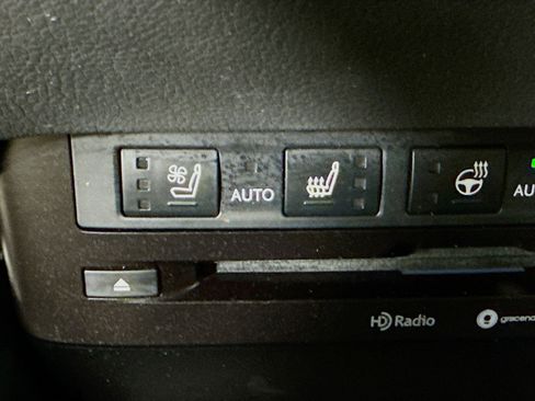 Used 2021 Lexus ES 350 w/ Premium Package image 24