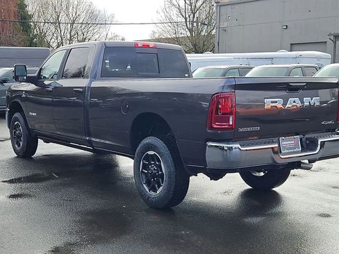 New 2026 RAM 2500 Laramie AWD/4WD image 5