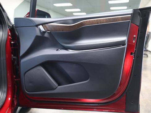 Used 2017 Tesla Model X P100D image 35