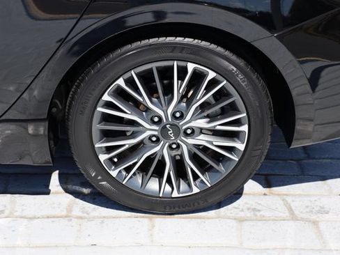 Used 2023 Kia Forte GT-Line w/ GT-Line Premium Package FWD image 42
