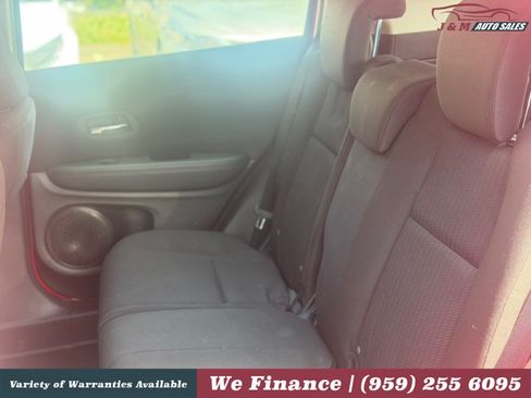 Used 2016 Honda HR-V LX image 11