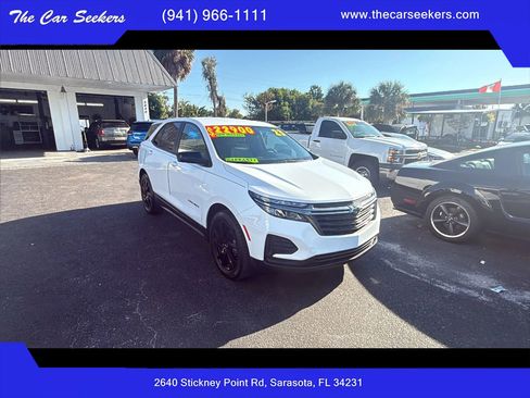 Used 2023 Chevrolet Equinox LS w/ LS Convenience Package image 4