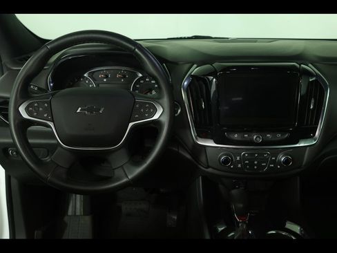 Certified 2023 Chevrolet Traverse RS w/ LPO, Floor Liner Package AWD/4WD image 19