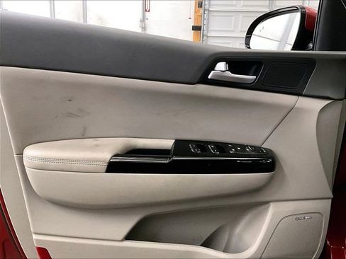 Used 2018 Kia Sportage EX w/ EX Technology Package AWD/4WD image 22