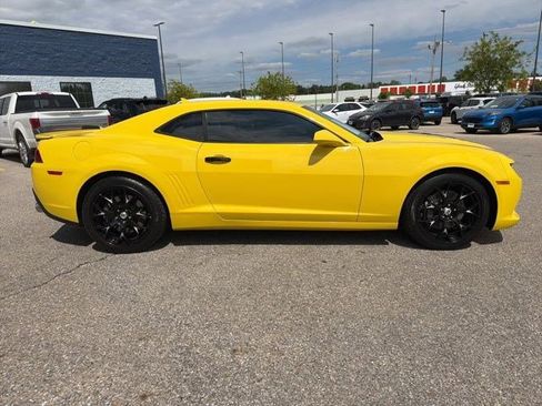 Used 2015 Chevrolet Camaro SS w/ RS Package RWD image 6