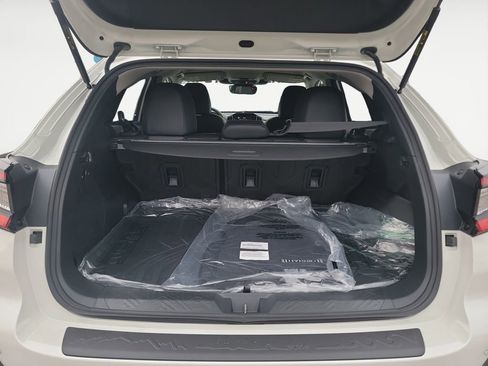 New 2026 Subaru Crosstrek 2.5i Limited image 17