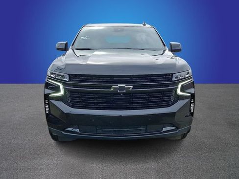 Used 2023 Chevrolet Tahoe RST w/ Luxury Package AWD/4WD image 2