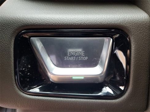 New 2026 GMC Yukon Elevation image 24