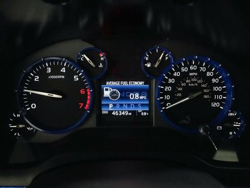 Used 2016 Toyota Tundra SR5 w/ TRD Off Road Package AWD/4WD image 13