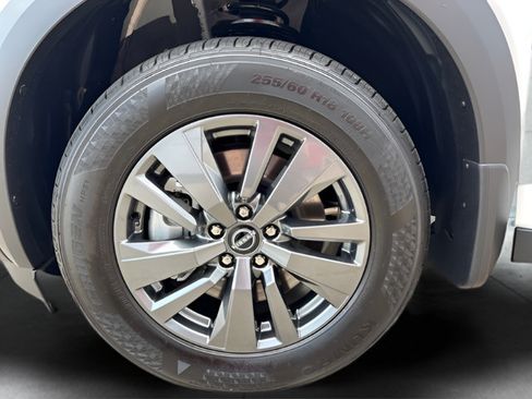 New 2026 Nissan Pathfinder SV w/ SV Premium Package FWD image 43