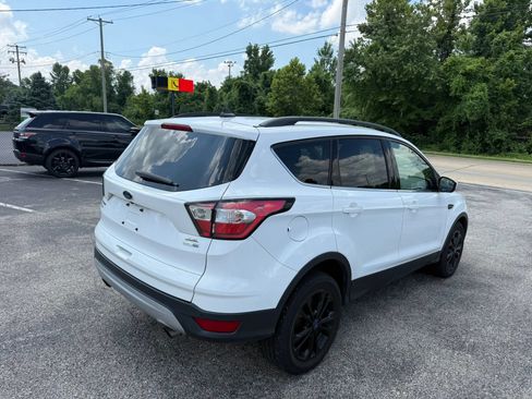 Used 2018 Ford Escape SEL AWD/4WD image 5