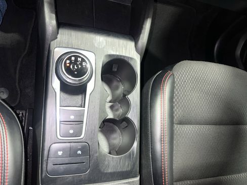 Used 2025 Ford Escape ST-Line Select AWD/4WD image 20