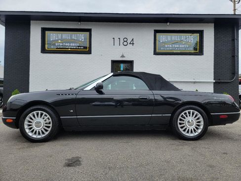 Used 2004 Ford Thunderbird Deluxe RWD image 4