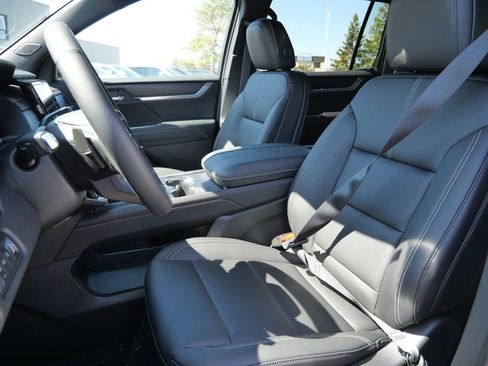 New 2026 GMC Acadia Elevation w/ Black Edition AWD/4WD image 37
