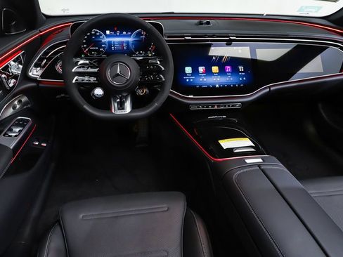 New 2026 Mercedes-Benz E 53 AMG e 4MATIC Sedan image 6