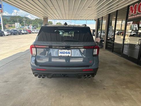 Certified 2026 Ford Explorer ST w/ Sun And Sound Package AWD/4WD image 5