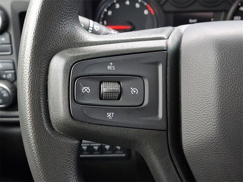 Used 2023 Chevrolet Silverado 2500 Custom w/ Custom Convenience Package image 20