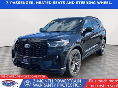 Certified 2025 Ford Explorer ST-Line w/ ST-Line Street Pack