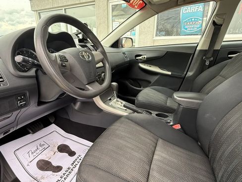 Used 2013 Toyota Corolla S w/ Premium Pkg image 9