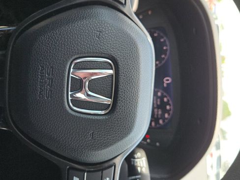 Used 2024 Honda Accord EX image 17