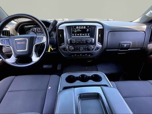 Used 2019 GMC Sierra 1500 SLE w/ SLE Value Package AWD/4WD image 7