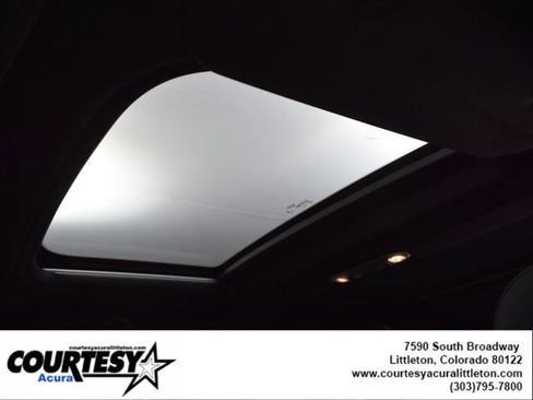 Used 2022 MINI Cooper Clubman S w/ Premium Package image 18