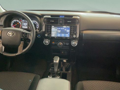 Certified 2022 Toyota 4Runner TRD Off-Road AWD/4WD image 38