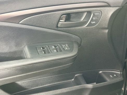 Used 2022 Honda Passport EX-L image 25