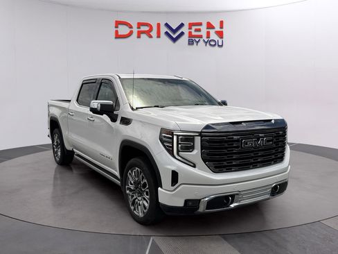 Used 2024 GMC Sierra 1500 Denali Ultimate AWD/4WD image 8