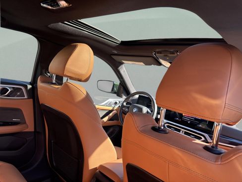 Used 2023 BMW i4 eDrive35 w/ Premium Package image 34