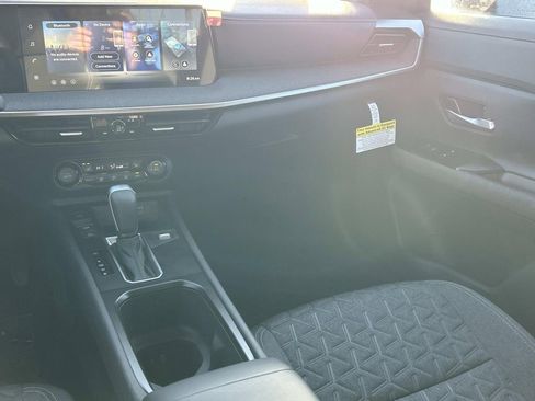 New 2026 Nissan Kicks SV w/ SV Premium Package AWD/4WD image 22