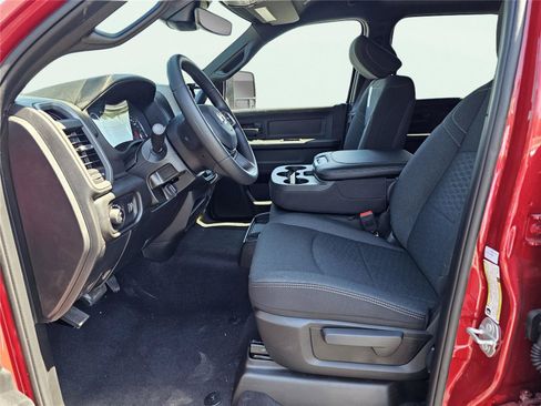New 2026 RAM 2500 Tradesman AWD/4WD image 16
