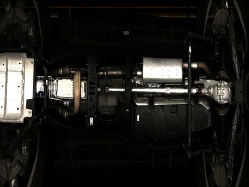 Used 2021 Cadillac Escalade Premium Luxury w/ Performance Package image 13