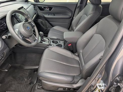 Certified 2025 Subaru Forester Limited image 8