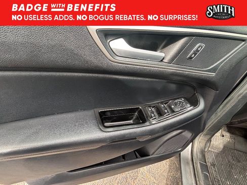 Used 2020 Ford Edge SEL w/ Convenience Package FWD image 13
